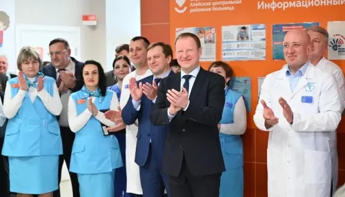 Новую поликлинику почти за миллиард рублей открыли в Алейске