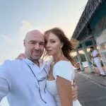 Полина Диброва и Роман Товстик устроили романтический отдых на Мальдивах. Фото