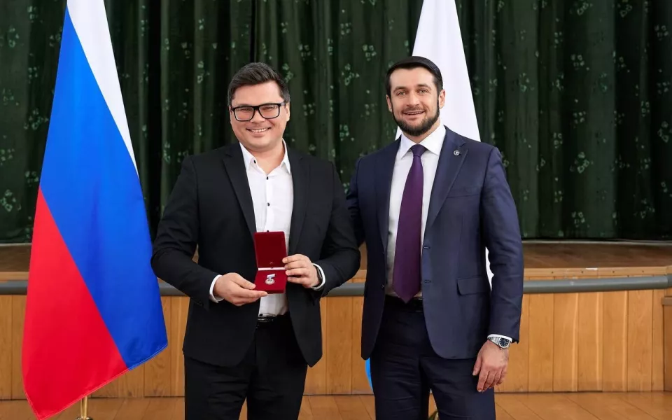 Журналистов Республики Алтай наградили в честь профессионального праздника