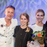 Кристина Асмус повторила тренд и показала свой 2016 год. Фото 10-летней давности