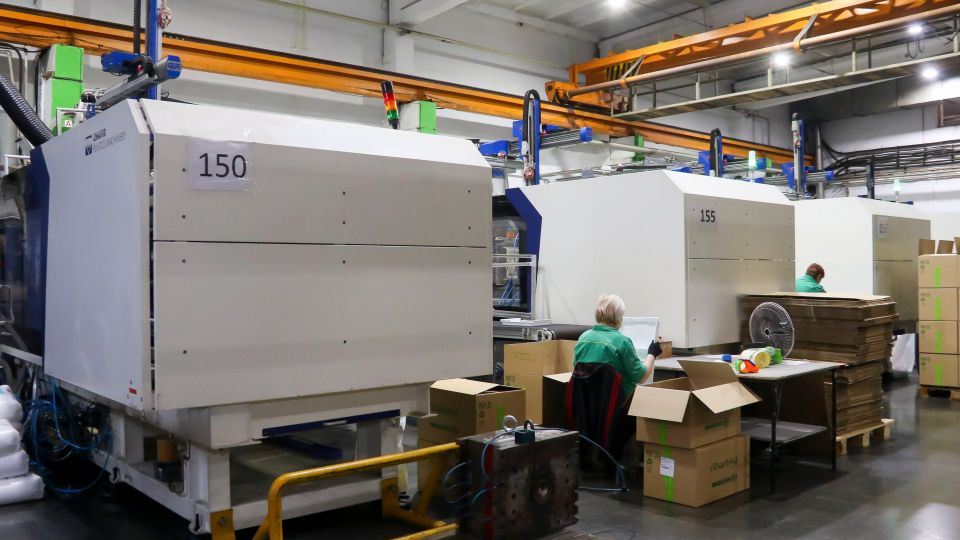 Производство. Промышленность. Роботы