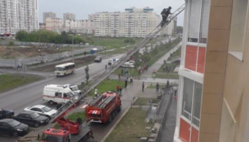 Пожар произошел в барнаульской новостройке 18 июня