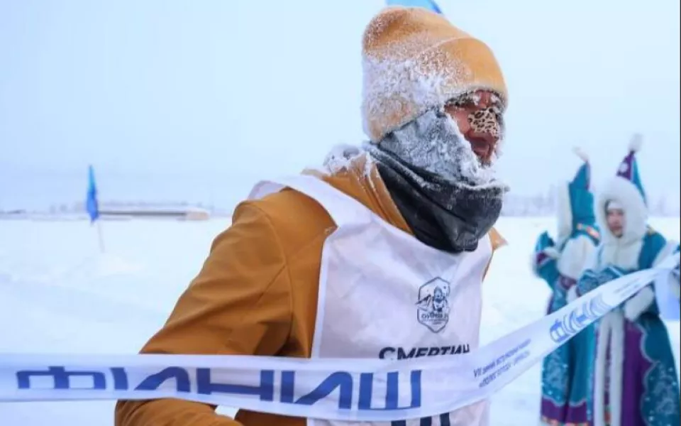 Алексей Смертин отморозил палец во время экстремального марафона в Оймяконе