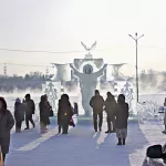 В Барнауле и Бийске прошли крещенские купания в 30-градусный мороз. Фоторепортаж