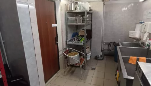 В кафе при аквапарке массово отравились дети, заведение закрыли. Фото