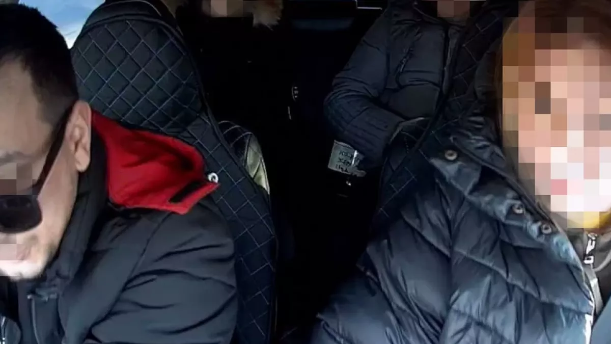 В Новосибирске пассажирка напала на таксиста