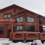 Кедровый дом с баней и бассейном продают в Горном Алтае за 36 млн рублей. Фото