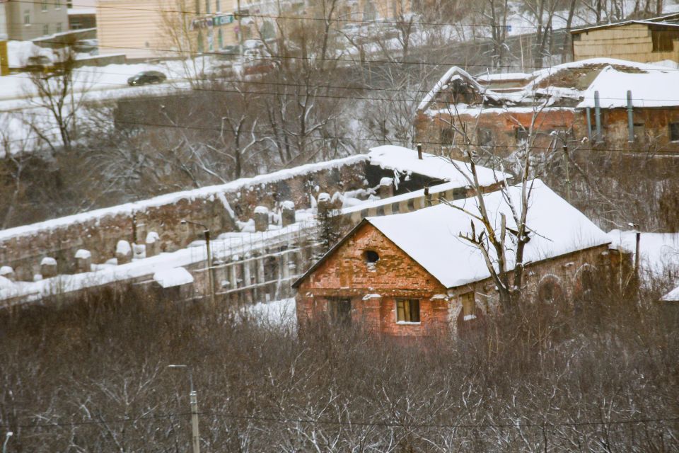 Территория Барнаульского сереброплавильного завода. Январь 2026 года