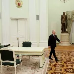 Нефть и мирный атом. Зачем Путин проводит переговоры с президентом Индонезии