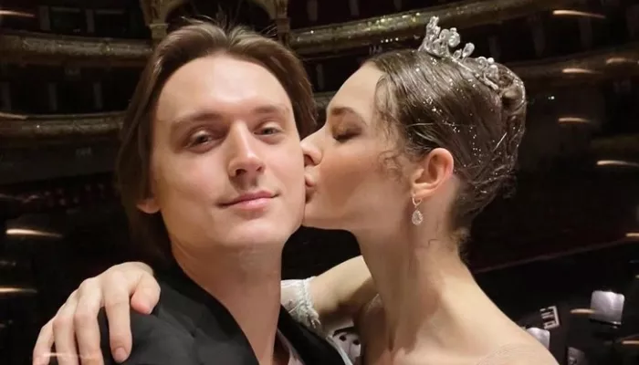 Поженилась самая красивая пара Большого театра. Фото