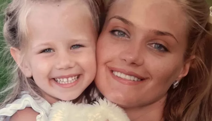 Как выглядит и чем занимается Аврора Киба после расставания с Григорием Лепсом. Фото