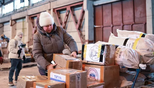 Алтай – бойцам СВО: фуры с гуманитарным грузом отправили из Барнаула на передовую