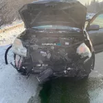 Колесо отвалилось от КАМАЗа и протаранило автомобиль в Барнауле