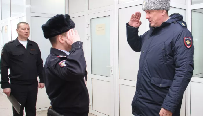 Новоалтайским полицейским представили нового руководителя