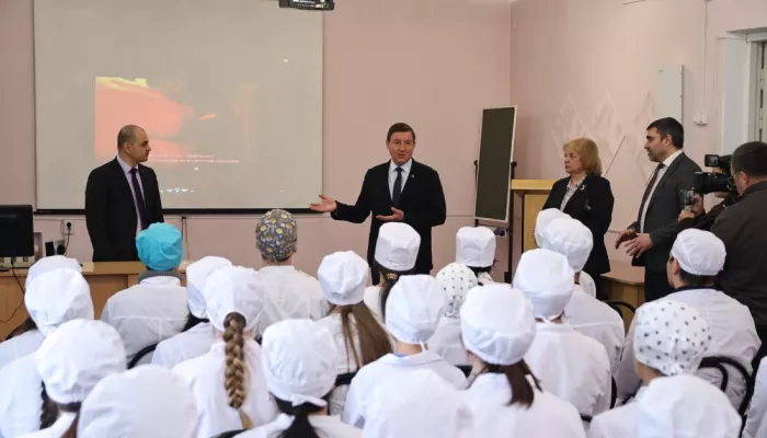 Более 30 студентов-медиков из Горно-Алтайска поедут в прифронтовые госпитали ЛНР