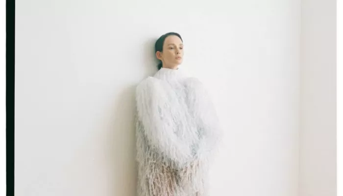 Паулина Андреева предстала в нежном, но дерзком образе: новые фото актрисы