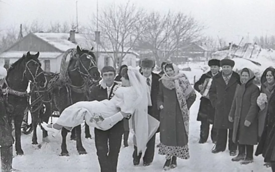 Ах эта свадьба: как женились в Алтайском крае в прошлом веке. Фотоархив