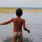 Семилетний мальчик пропал на пляже в Рубцовске