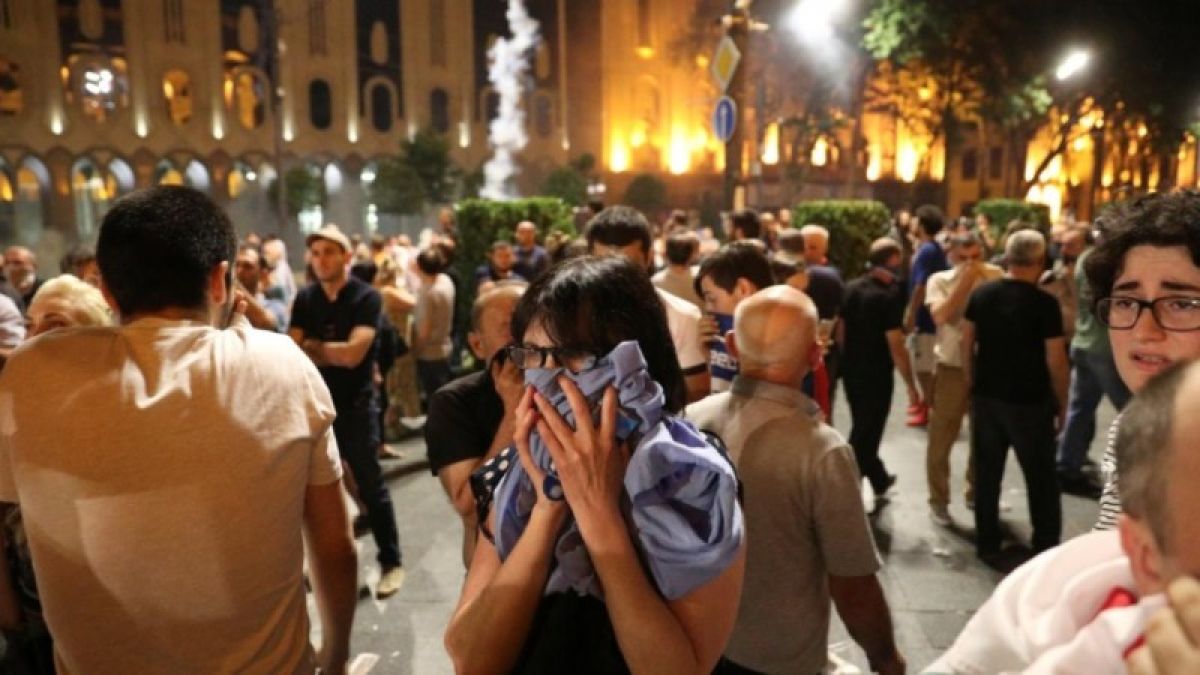 Тбилиси накрыла вторая волна протестов