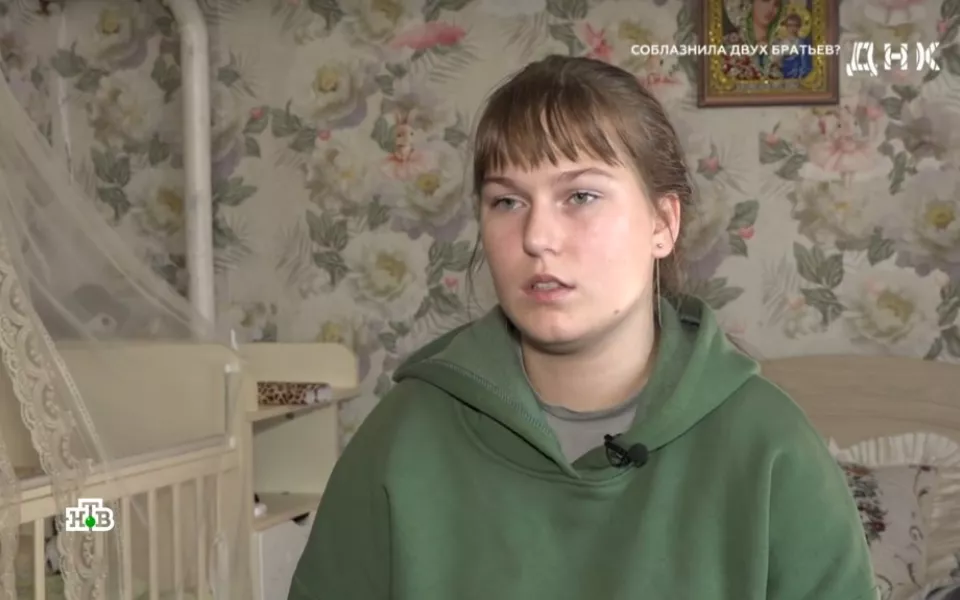 Жительница Алтайского края пришла на шоу ДНК после романа с двумя братьями