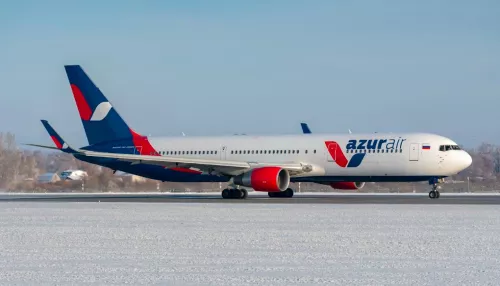 Самолет Azur Air подал сигнал бедствия второй раз за неделю: что известно