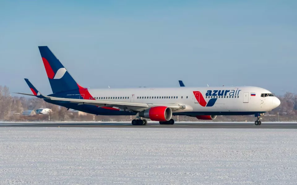 Самолет Azur Air подал сигнал бедствия второй раз за неделю: что известно