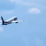 Рейс Azur Air снова вынужденно сел из-за неполадок: туристы застряли на Пхукете