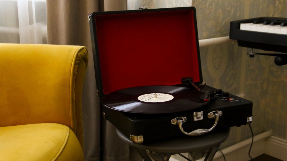 Дом под шпилем. Винил. Ретро