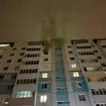 Пожар из-за короткого замыкания произошел в барнаульской многоэтажке