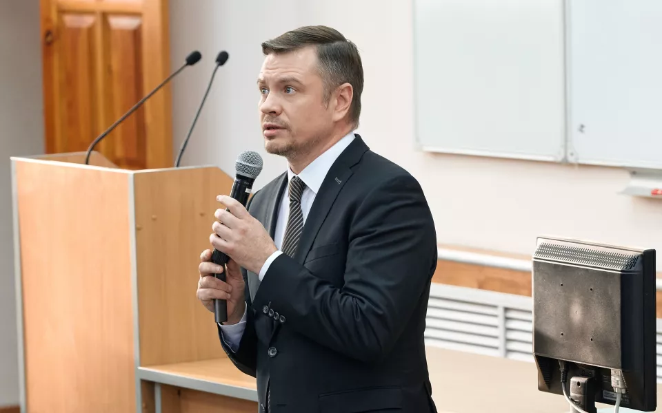 Ректором Горно-Алтайского госуниверситета избрали Евгения Павлова