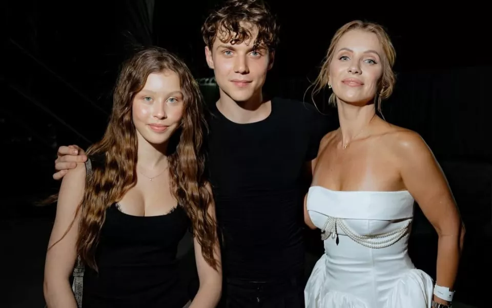 Анна Пересильд и Ваня Дмитриенко улетели вместе в Таиланд. Фото