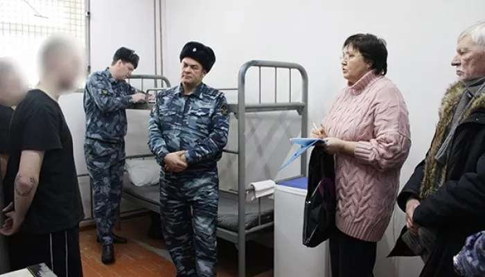 Общественники проверили условия в СИЗО и колонии в Алтайском крае