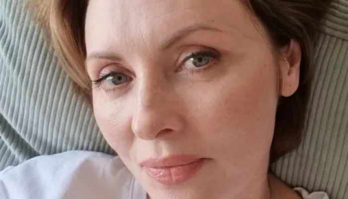 Актриса Елена Ксенофонтова рассказала, зачем легла под нож пластического хирурга