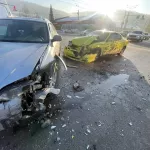 Жесткое ДТП в Горно-Алтайске: водитель Hyundai не пропустила желтый Subaru