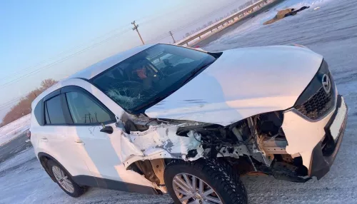 Mazda CX-5 насмерть сбила молодую женщину на трассе в Рубцовском районе