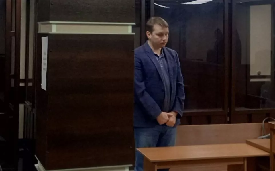 Телефон вернули, картину оставили. Подробности приговора экс-депутату Сергею Матасову