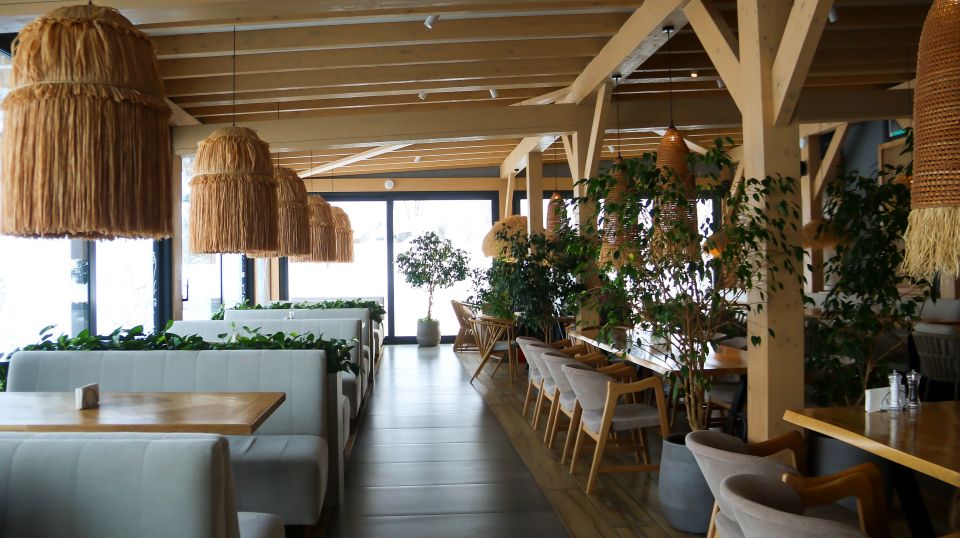 "Алтай Пэлас". Ресторан