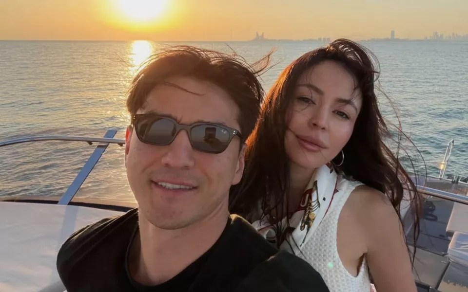 Жена Нурлана Сабурова распродает свои брендовые вещи на фоне его задержания