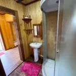 Турбазу с берлогой и теремом продают в Горном Алтае за 48 млн рублей. Фото