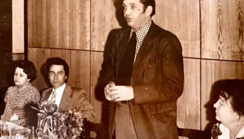 Дочь Роберта Рождественского поделилась уникальными фото из семейного архива