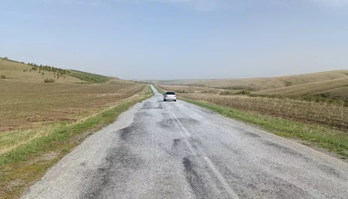 В Алтайском крае обновят 9 км дороги, ведущей в Горную Колывань