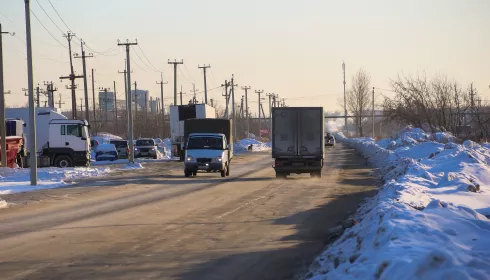 Звездные врата: как выглядят начало и конец дороги жизни сквозь новостройки Барнаула