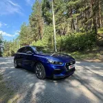 Быстрый корейский хетчбэк с небольшим пробегом продают в Горном Алтае. Фото