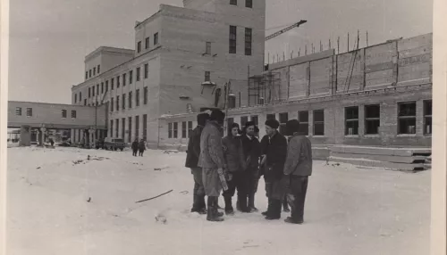 Промышленная тьма: как выглядел и что производил сажевый завод в Барнауле. Фото
