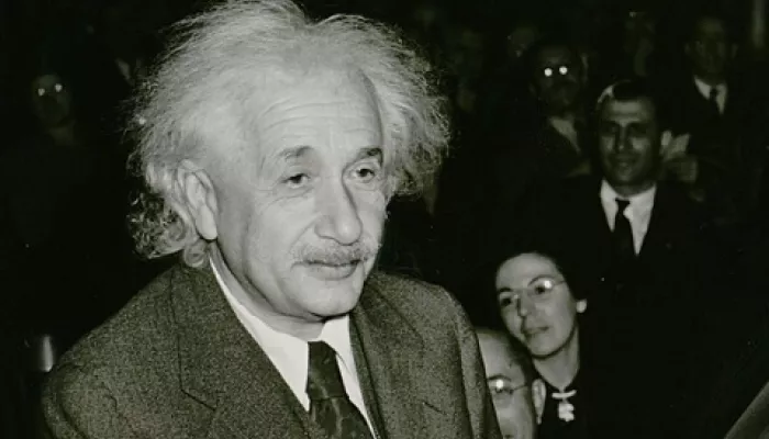 Остров Эйнштейна: россияне путают известного физика с Джеффри Эпштейном