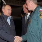Какие распоряжения дал Путин во время визита в затопленную Иркутскую область