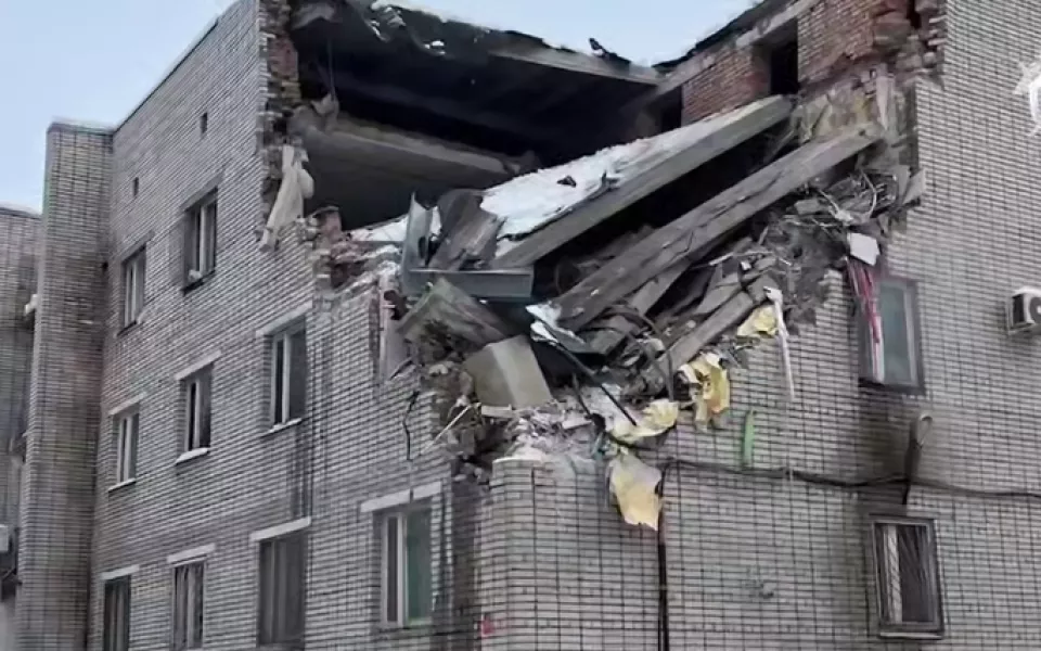 Что известно о смертельном обрушении здания военной полиции в Ленобласти