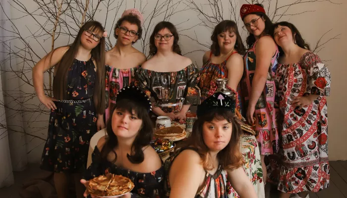 Красота сильнее диагноза: солнечные модели Барнаула снялись в необычной фотосессии