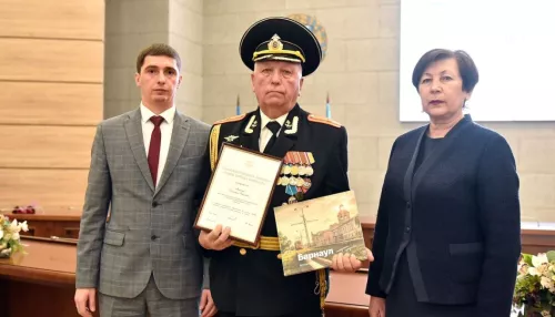 В Барнауле наградили участников СВО и волонтеров в преддверии Дня защитника Отечества