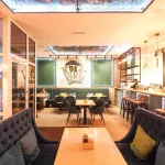 Действующий ресторан-бар с бургерами продают в Барнауле за 32 млн рублей